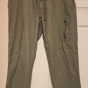 Sonoma Men's Sage Green Cargo Pants
